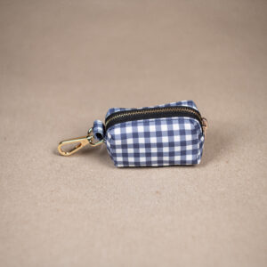 Etui na kupoworki „Midnight check” ze złotym karabińczykiem